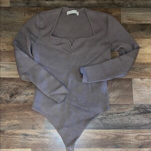 Women's Taupe/Brown Abercrombie Sweater Bodysuit size L